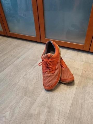 Ecco sneakers beschikbaar voor biedingen