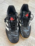 Zaalschoenen Adidas 39 1/4 zwart voor binnen / zaal, Ophalen of Verzenden, Zo goed als nieuw