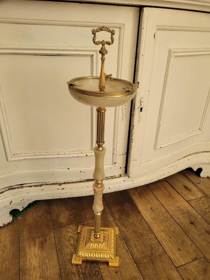 Zeer oude staande asbak onyx met metaal, Verzamelen, Rookartikelen, Aanstekers en Luciferdoosjes, Zo goed als nieuw, Asbak, Ophalen of Verzenden