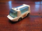 Matchbox Stretcha Fetcha Ambulance, Hobby en Vrije tijd, Modelauto's | Overige schalen, Ophalen of Verzenden, Zo goed als nieuw