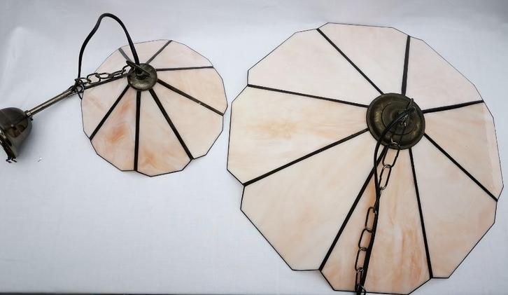 2 Tiffany stijl lamp Hanglamp geometrische vorm eettafel hal, Antiek en Kunst, Antiek | Lampen, Ophalen of Verzenden
