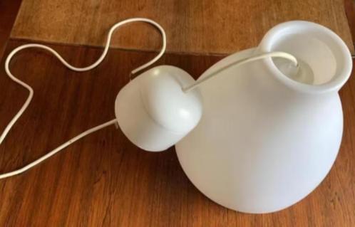 Witte ronde kunststof hanglamp plafondlamp, lamp Ikea Melodi, Huis en Inrichting, Lampen | Hanglampen, Zo goed als nieuw, Kunststof