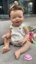 Realistische baby pop levensecht Charlie (49cm), Verzamelen, Poppen, Ophalen of Verzenden, Nieuw, Pop, Levensecht of Reborn