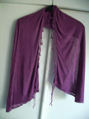 sjaal 150 cm. x 60 cm. Esprit beschikbaar voor biedingen