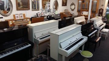 Piano Center Roosendaal ruime collectie occasions Hoogglans beschikbaar voor biedingen