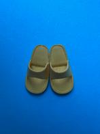 Sindy yellow slippers vhrf, Verzamelen, Ophalen of Verzenden, Zo goed als nieuw