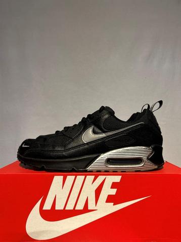 ALS NIEUW! Maat 44,5 - Nike Air Max 90 Black Metallic Silver beschikbaar voor biedingen
