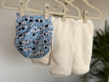 Baba+Boo One Size Pocket Nappy/ print met pinguïns  beschikbaar voor biedingen