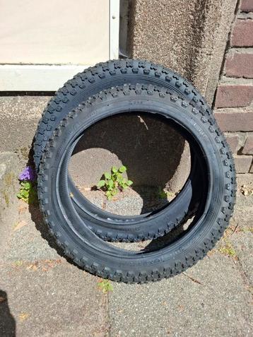 Gloednieuwe buitenbanden beschikbaar voor biedingen