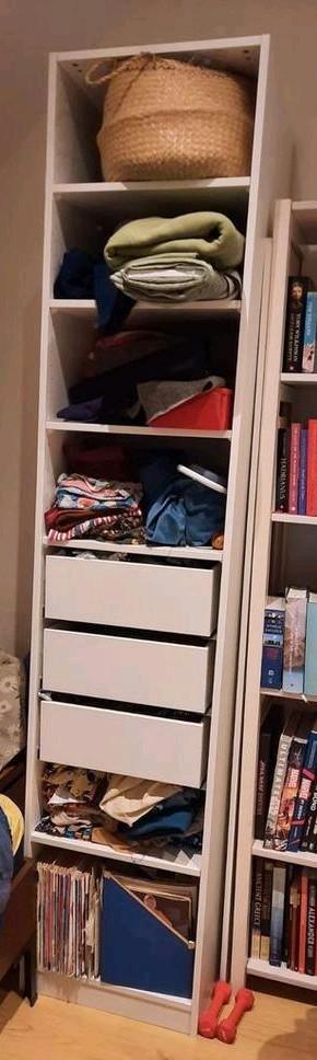 Handige Pax Kast (Ikea) wit (236x50x58) beschikbaar voor biedingen