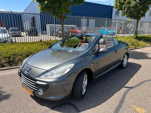 Peugeot 307 2.0 16V CC AUT /Leder/Airco/2005, Auto's, Peugeot, Bedrijf, Benzine, D, Cabriolet, Automaat, Origineel Nederlands