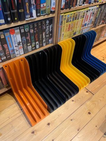 Retro platenrek (3 stuks) beschikbaar voor biedingen