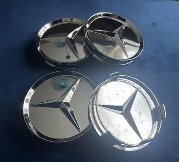 MERCEDES BENZ WIEL EMBLEMEN BUITEN MAAT 75 MM MET SPANRING beschikbaar voor biedingen