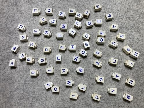 LEGO 60 stuks vintage letter en cijfer bricks oud jaren 60, Kinderen en Baby's, Speelgoed | Duplo en Lego, Gebruikt, Lego, Losse stenen