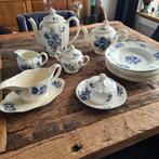 Petrus Regout Bouquet Bleu serviesdelen, Antiek en Kunst, Antiek | Servies los, Ophalen