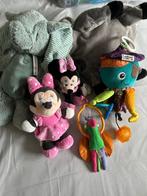 Disney Knuffels en baby speeltjes samen voor €2, Ophalen of Verzenden, Gebruikt, Overige typen, Overige merken