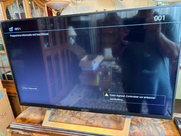 2 x Sony smart tv  32 inch met afstandsbediening  beschikbaar voor biedingen