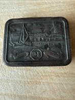 Antieke Douwe Egberts Tabaksdoos met Havenreliëf, Verzamelen, Ophalen of Verzenden, Gebruikt, Overige, Douwe Egberts