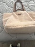 Mooie nieuwe fluffy tas, Ophalen of Verzenden, Nieuw, Beige