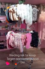 Kledingrek met wielen, Kleding | Dames, Kledingrekken, Ophalen, Met wielen, Gebruikt