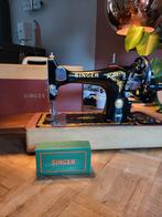Singer 128k handnaaimachine vintage met kap, Ophalen of Verzenden, Naaimachine, Singer