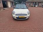 Mini 1.6 ONE Cabrio 2015 Wit, Voorwielaandrijving, 4 cilinders, Cabriolet, 4 stoelen