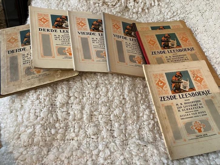 Oude leesboekjes aap noot Mies, Antiek en Kunst, Curiosa en Brocante, Ophalen of Verzenden