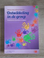 Ontwikkeling in de groep, Ophalen of Verzenden, Zo goed als nieuw