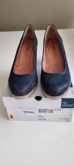 Manfield pump maat 42, Blauw, Ophalen of Verzenden, Zo goed als nieuw, Manfield