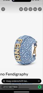 Gezocht fendi nano tasje, Ophalen of Verzenden, Zo goed als nieuw, Blauw, Schoudertasje