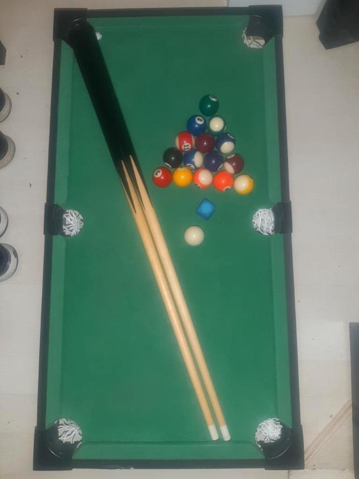 Pool Biljard Mini (incl 2 keus en poolballen), Sport en Fitness, Biljarten en Poolen, Zo goed als nieuw, Pooltafel, Ophalen