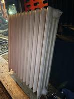 kranen  en radiatoren  echt  origineel  uit  oude  villa, Doe-het-zelf en Verbouw, Verwarming en Radiatoren, 30 tot 80 cm, Gebruikt