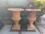 2 gietijzeren tuinvazen bloempotten ( event 4v 700), Ophalen, Zo goed als nieuw