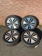 Orig. VW Passat B8 GTE velgen, 17 inch. Zomerset 5mm Pirell, Auto-onderdelen, Banden en Velgen, Ophalen, Banden en Velgen, 17 inch