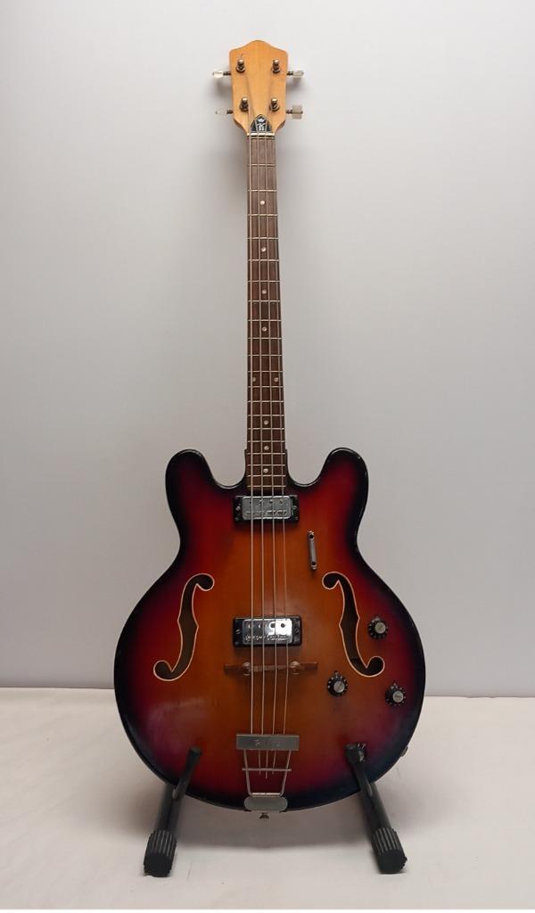 Klira Hollowbody Bass Guitar 1960’s Sunburst(DLD), Muziek en Instrumenten, Snaarinstrumenten | Gitaren | Elektrisch, Gebruikt