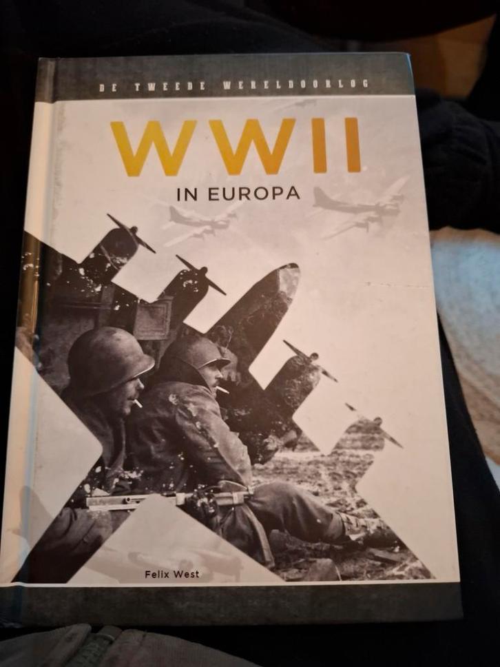 WWII in Europa - Felix West, Boeken, Oorlog en Militair, Zo goed als nieuw, Tweede Wereldoorlog, Ophalen of Verzenden