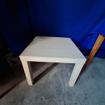 Ikea Salontafel / Bijzettafel - Vierkant beschikbaar voor biedingen