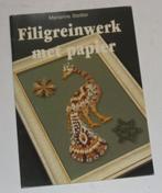 Filigreinwerk met papier  133737, Ophalen of Verzenden, Zo goed als nieuw, Overige onderwerpen, Geschikt voor kinderen