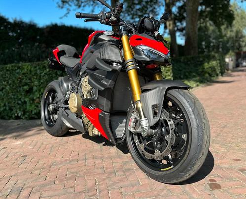 Ducati streetfighter 6.000km V4S Carbon Inruil mogelijk, Motoren, Motoren | Ducati, Particulier, Naked bike, meer dan 35 kW, 4 cilinders
