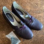 LISA TUCCI PAARSE LAGE PUMP 38., Kleding | Dames, Pumps, Overige kleuren, Zo goed als nieuw, Lisa Tucci