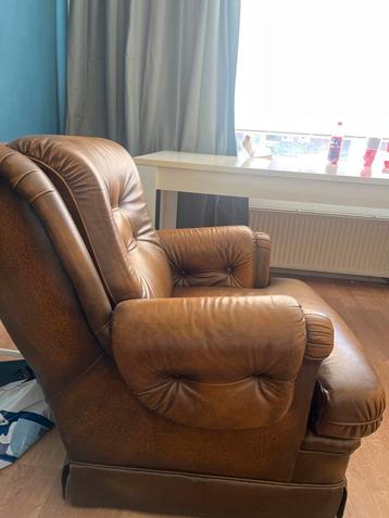 Leren Fauteuil - Klassiek Design beschikbaar voor biedingen