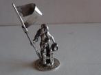 Miniatuur zilver EK32 vaandeldrager zilveren miniaturen, Antiek en Kunst, Verzenden, Zilver