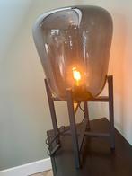 Moderne tafellamp, Huis en Inrichting, Lampen | Tafellampen, Modern, Zo goed als nieuw, 50 tot 75 cm, Ophalen