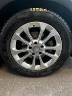 Mercedes GLA velgen(onbeschadigd) 17inch met winterbanden, Auto-onderdelen, Banden en Velgen, Velg(en), 17 inch, Personenwagen