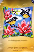 Cado vervaco borduurpakket kussen meesjes in magnolia, Ophalen of Verzenden, Nieuw, Handborduren, Borduurpakket