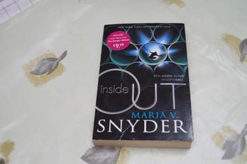 Inside Out van Maria V. Snyder  beschikbaar voor biedingen