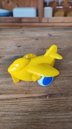 Stevig plastic vliegtuigje, Ophalen