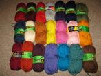 Wol, 21 bollen wol Carline Neveda, verschillende kleuren, Ophalen of Verzenden, Nieuw, Breien of Haken, Wol of Garen