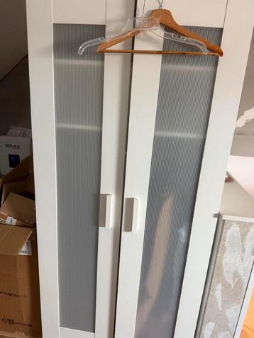 IKEA kledingkast wit beschikbaar voor biedingen