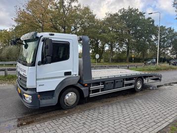 Mercedes-Benz Atego Oprijwagen (bj 2014) beschikbaar voor biedingen
